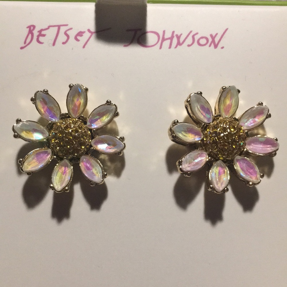 🌼🌸Betsy Johnson Opal Flowers  Earrings 🌸🌼